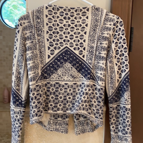 Super cute Lucky Bliss jacket - Picture 4 of 4